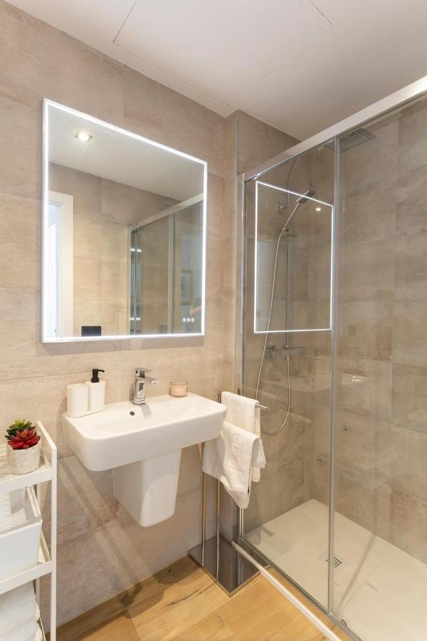 Private & Pool Goyeneta Sevilla Urban Apartment Luaran gambar