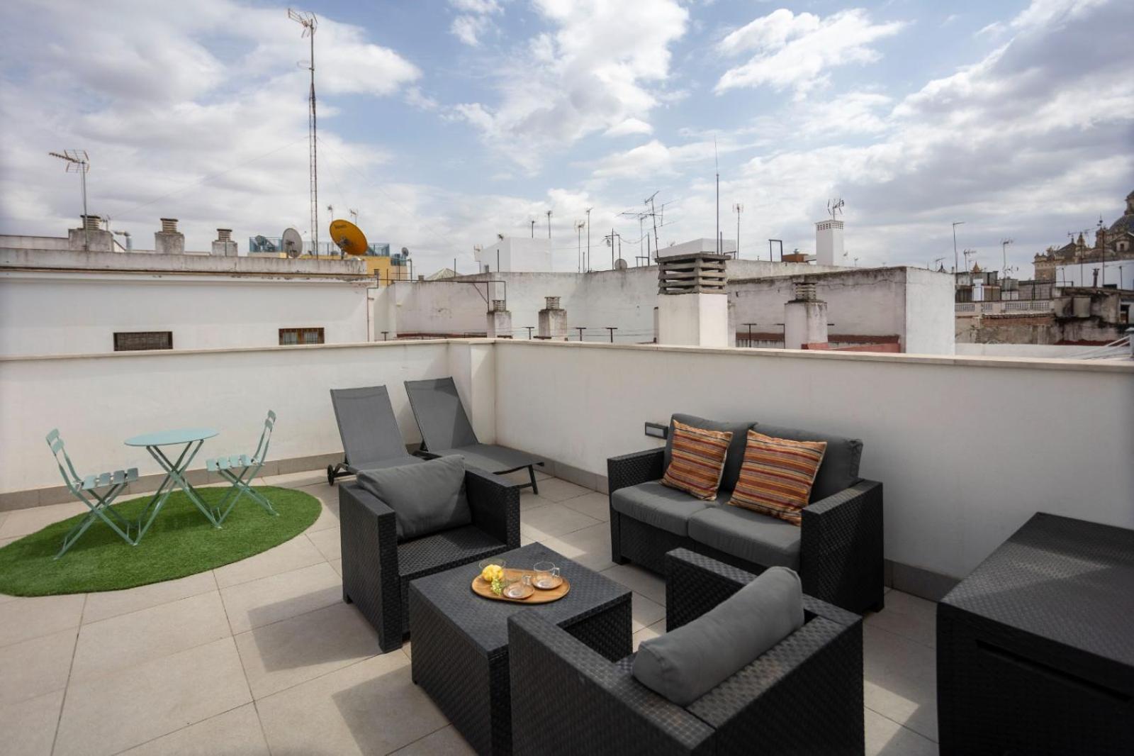 Private & Pool Goyeneta Sevilla Urban Apartment Luaran gambar