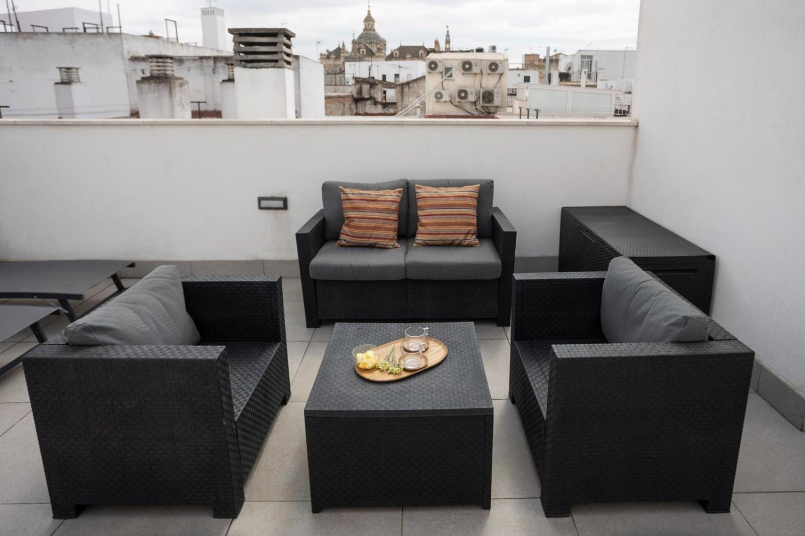 Private & Pool Goyeneta Sevilla Urban Apartment Luaran gambar