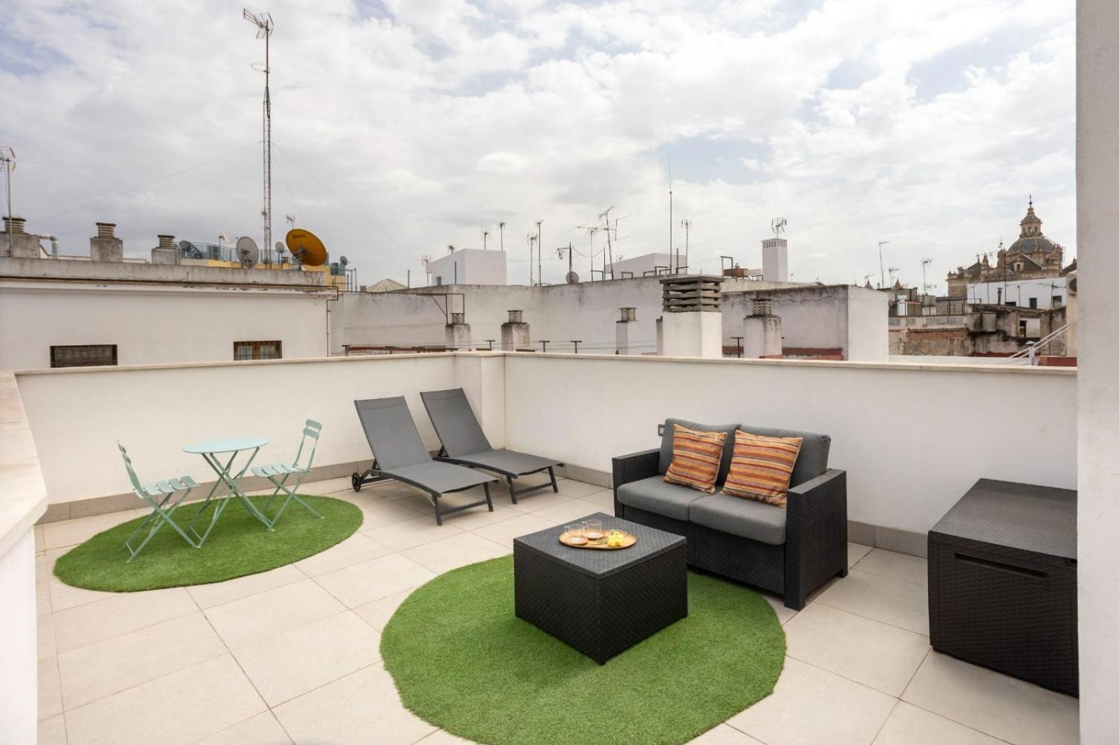 Private & Pool Goyeneta Sevilla Urban Apartment Luaran gambar